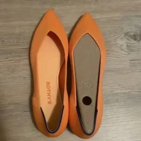 Rothy's The Point. NWT! - Picture 7 of 9